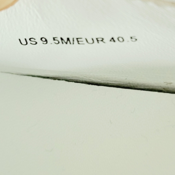 New VINCE LEATHER WOVEN LOOK SLIP ON SNEAKER LOAFER ,Size 9,5 - Picture 8 of 8